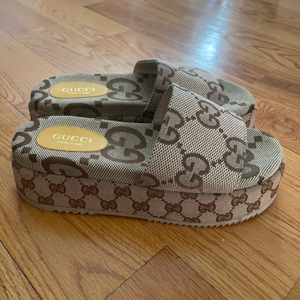GG Maxi Canvas Platform Slides